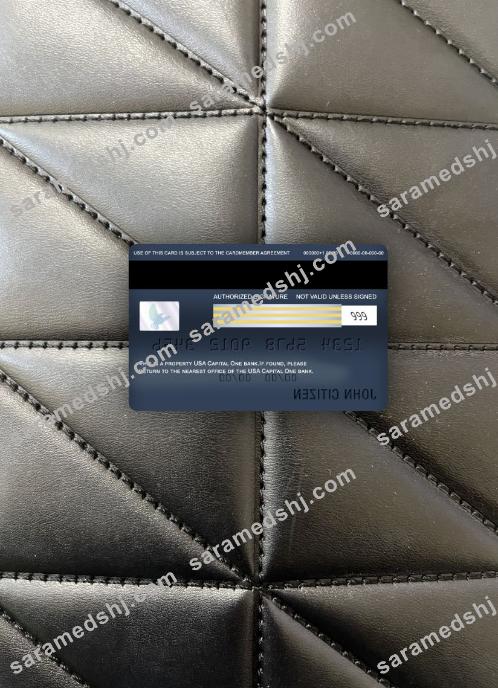 USA Capital One bank visa signature card photolook back